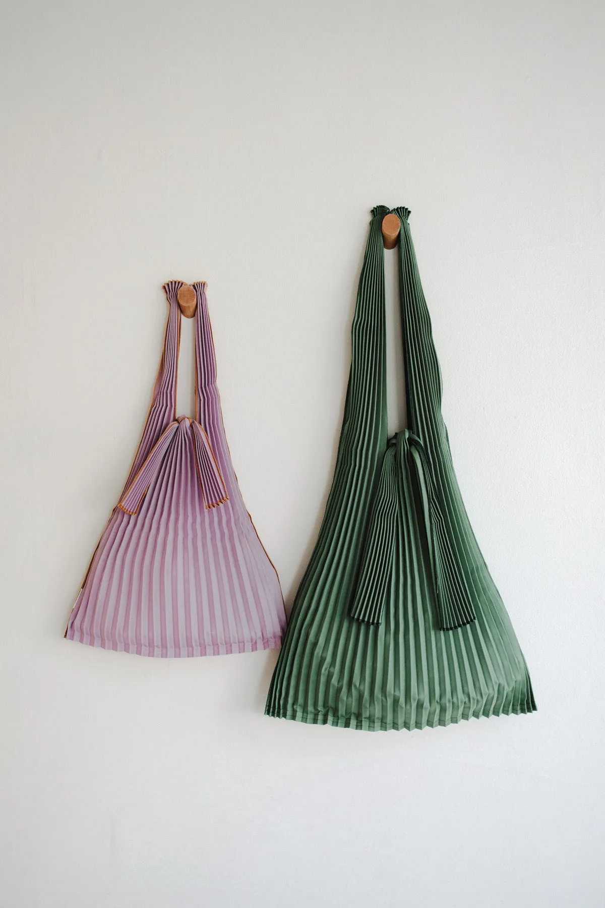 Large Pleated Tote Bag - Dark Green